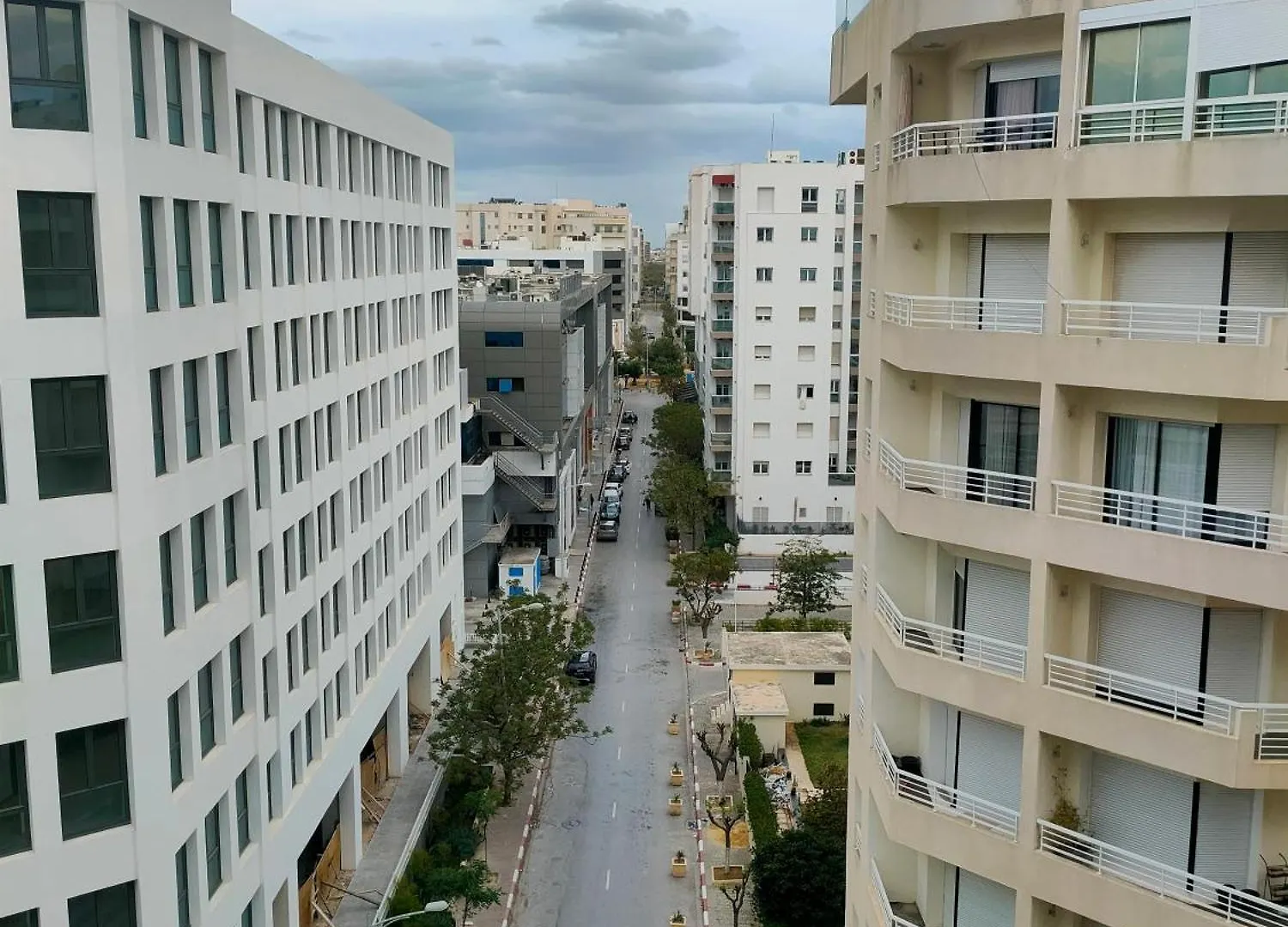 Luxurious And Cosy Apartment Close To Tunsia Mall Lac 2 Tunis 0*,