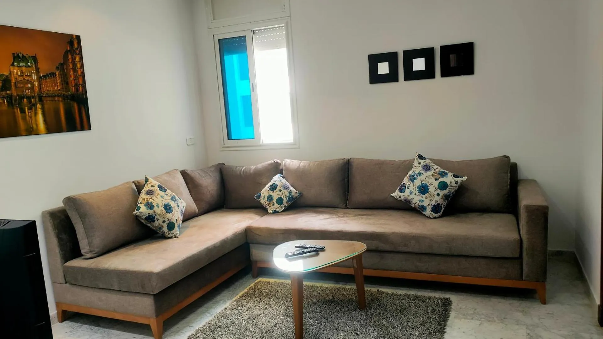 Luxurious And Cosy Apartment Close To Tunsia Mall Lac 2 Tunis